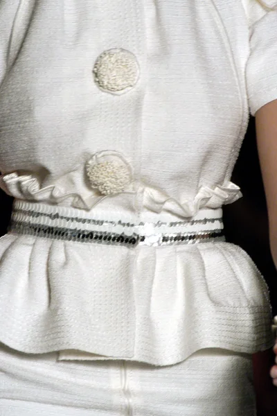 Look 2